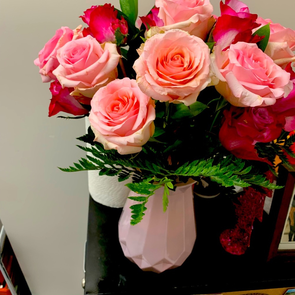 Mystery box of at least 5 women’s tops size 2X.